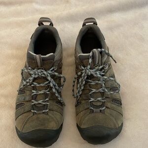 Keen Women's Athletic Shoes in Olive and Black